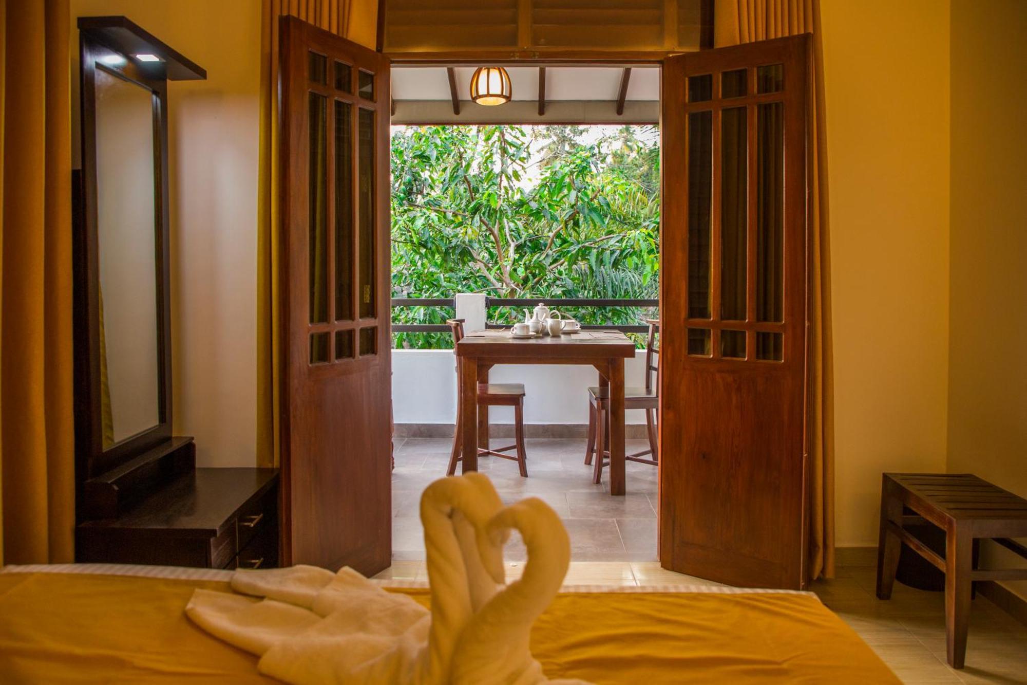 C Son Villa Bentota Exterior photo